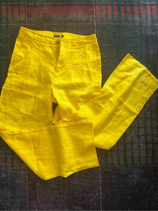 Banana Republic Pants - Yellow Linen Pleated Pants